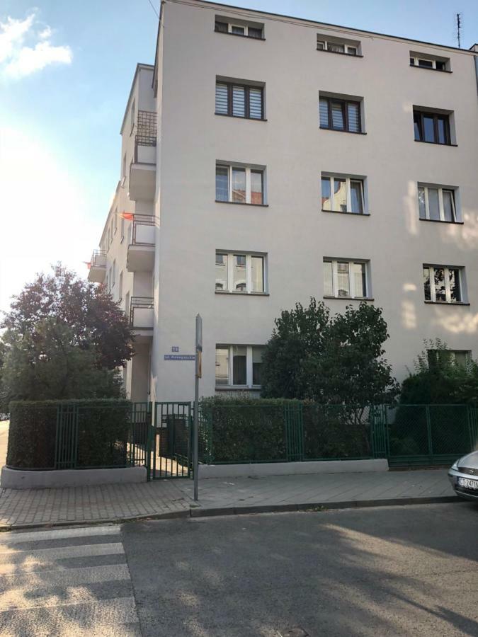 Apartment Konopnickiej - Parking Free Torun Exterior foto